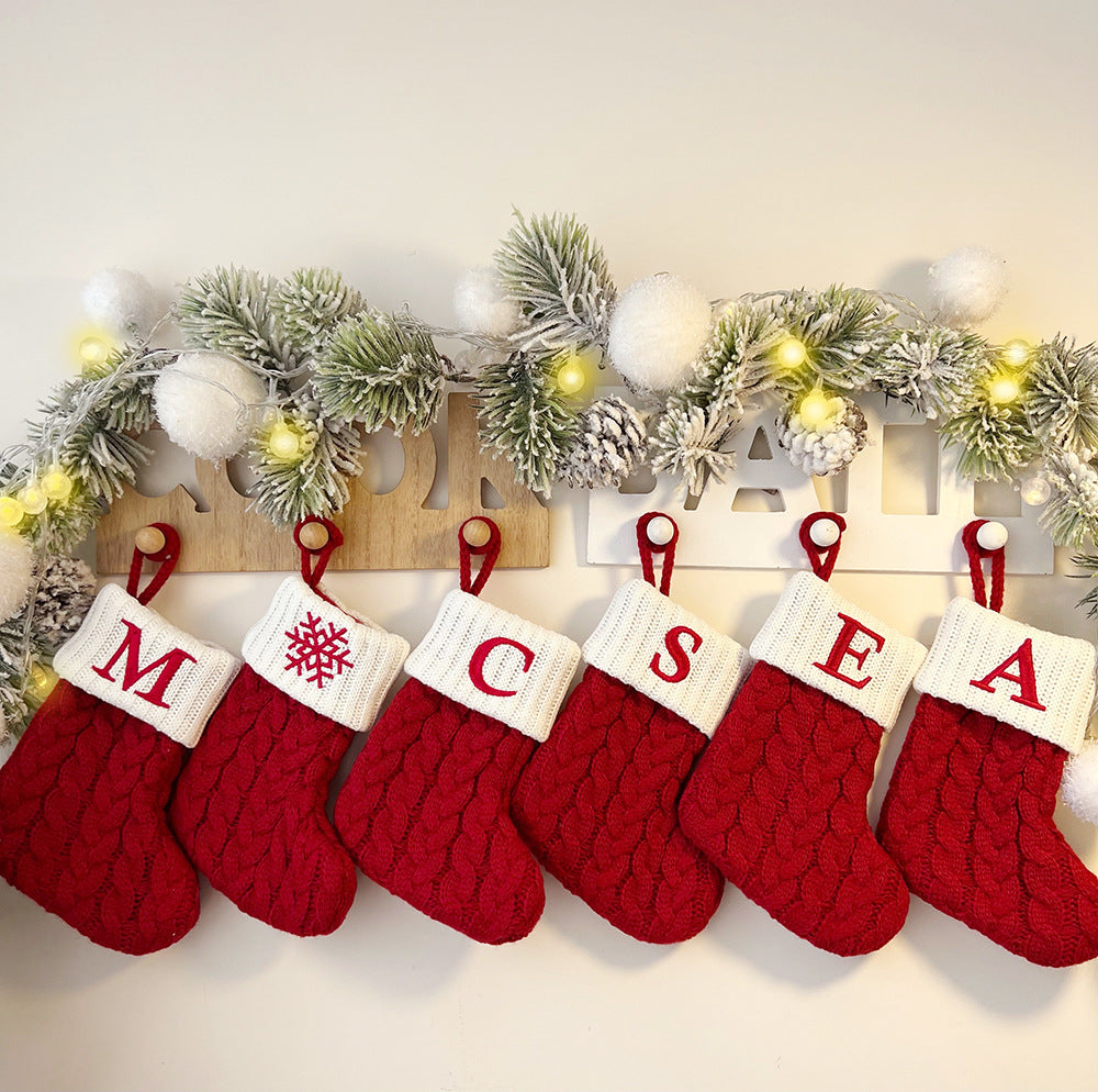 Christmas Stockings Knitted Christmas Socks with Letter, Alphabet Socks Christmas Pendant Gift Bag Xmas Stockings Personalized Stocking Decorations