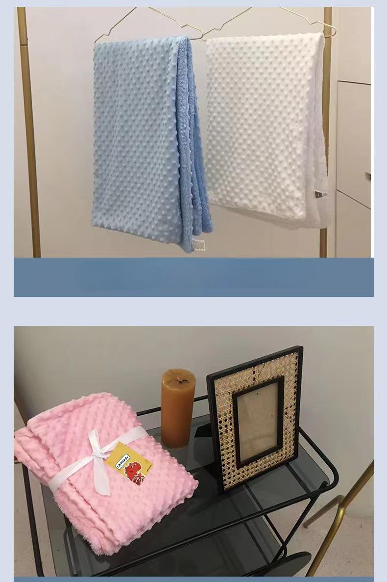 Baby dot blanket soothing blanket