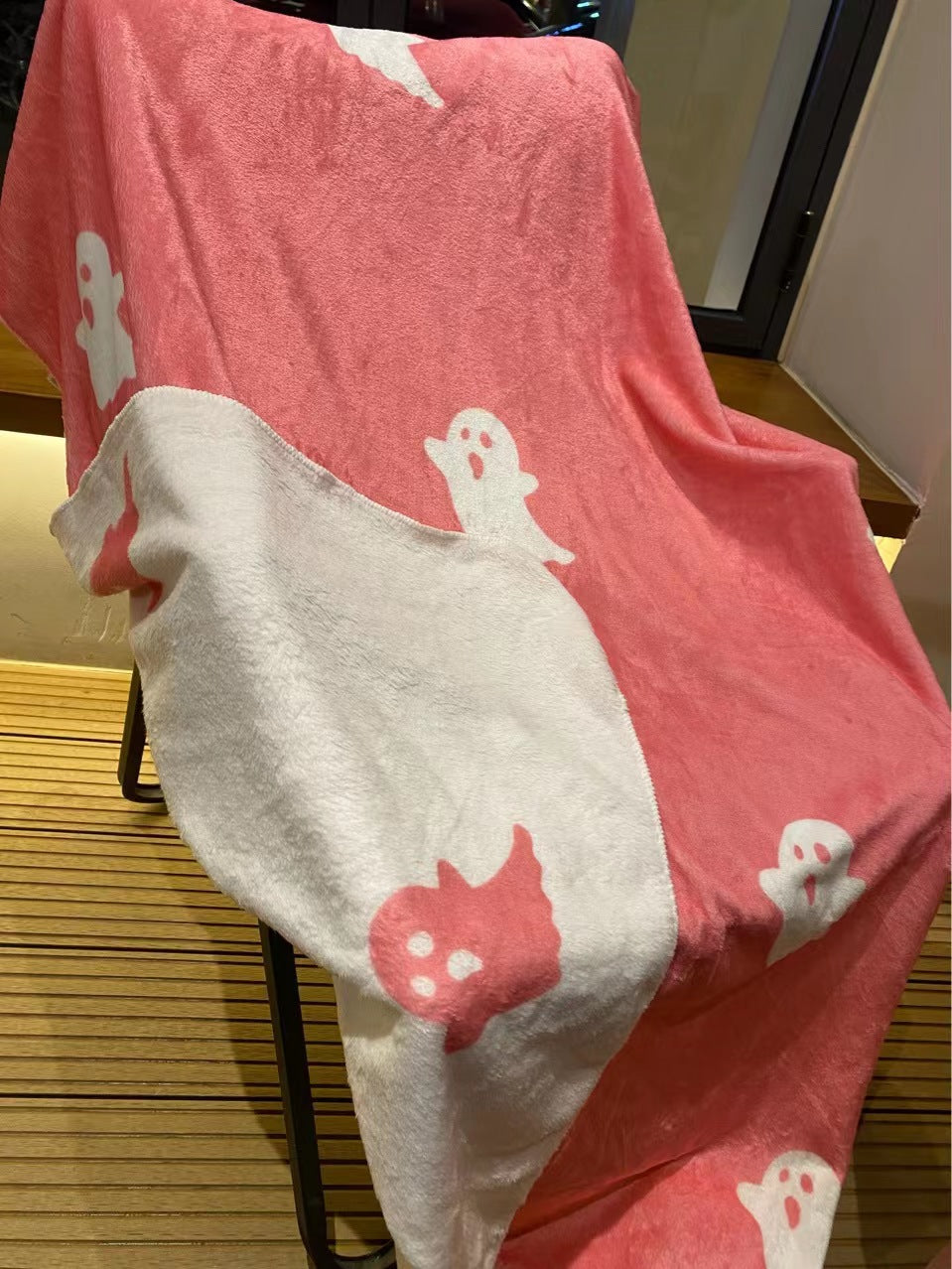 2023 Halloween Pink Ghost Blanket Flannel Reversible Super Soft Blanket