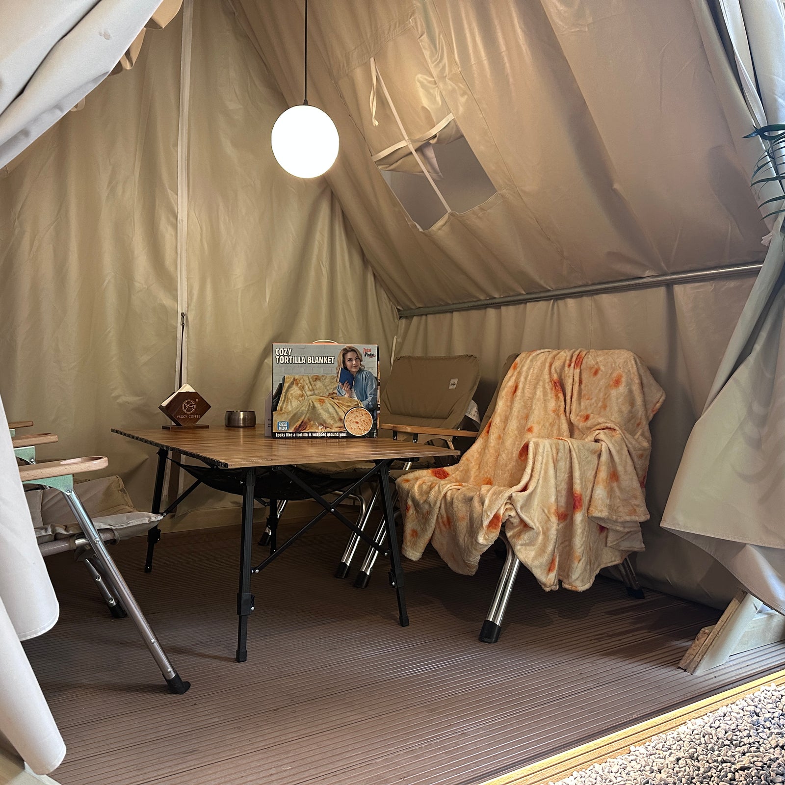 Throw Blanket  Soft and Comfortable Flannel Taco Blanket